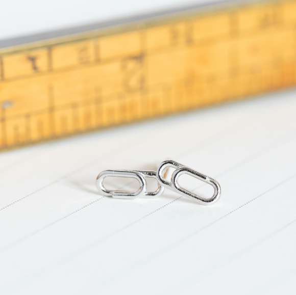 Teeny Paperclip Earrings (S925) - Picture 2 of 8